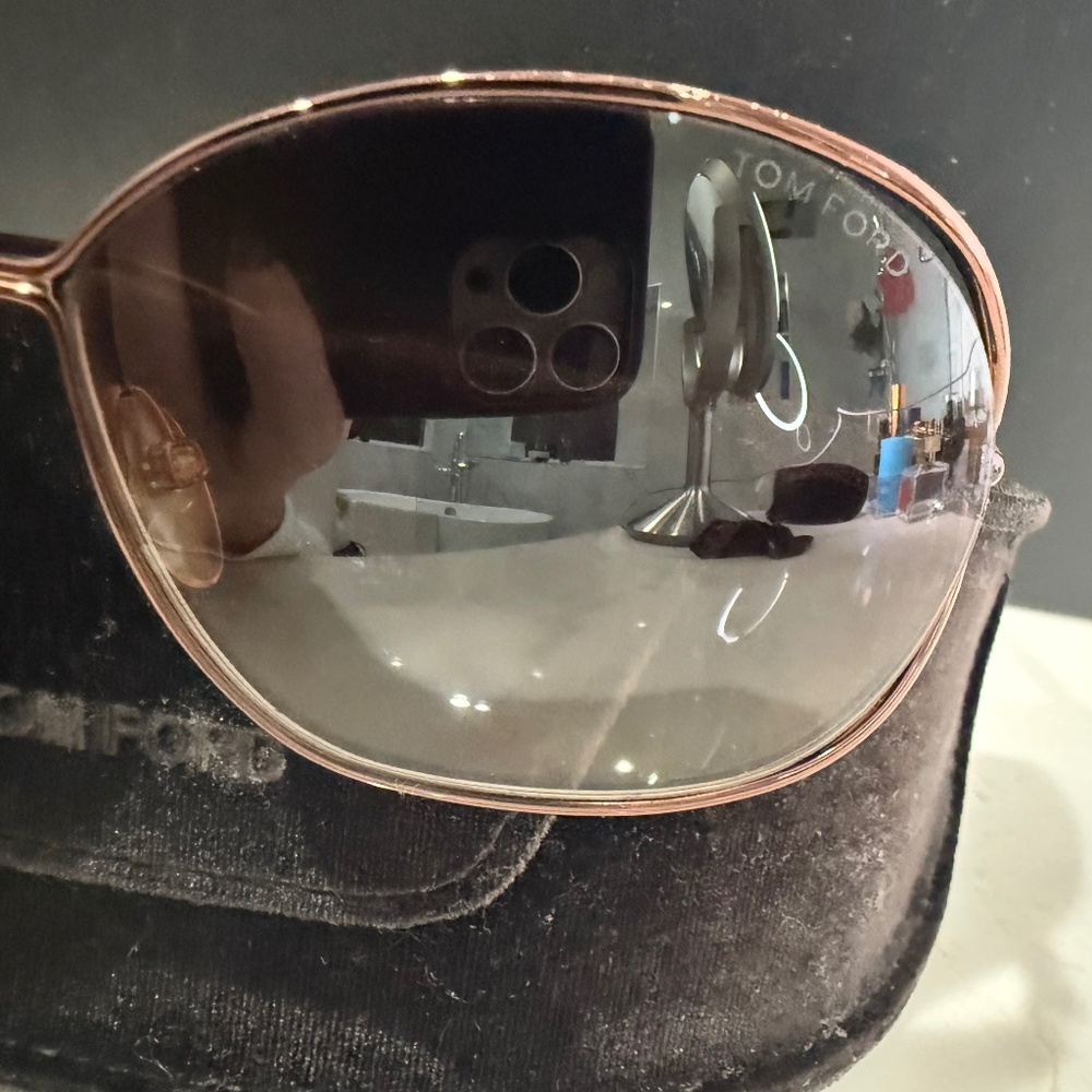 Tom Ford Carla Sunglasses - Picture 4 of 16